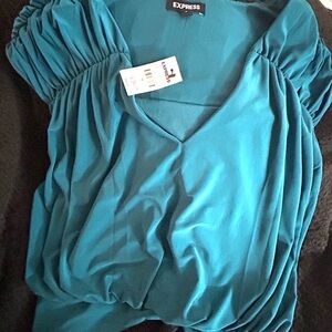 Express teal top